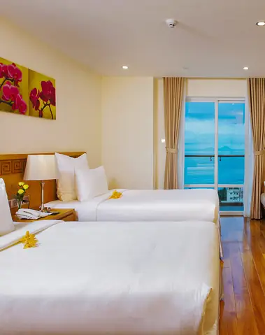 Khách Sạn Rosaka Nha Trang: Nơi Hòa Quyện Bình Yên Và Thú Vị Đắm Mình Khách Sạn Rosaka Nha Trang: Nơi Hòa Quyện Bình Yên Và Thú Vị Đắm Mình