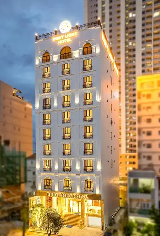 Khách Sạn Ruby Light – Điểm Đến Lý Tưởng Cho Những Trải Nghiệm Đẳng Cấp Tại Trung Tâm Thành Phố