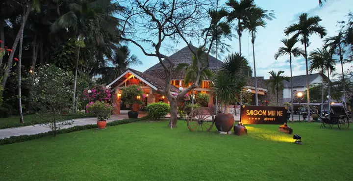 Khách Sạn Sài Gòn Mũi Né: Accomodation Thượng Hạng Giữa Bãi Biển Xanh Và Tầm Nhìn Thơ Mộng