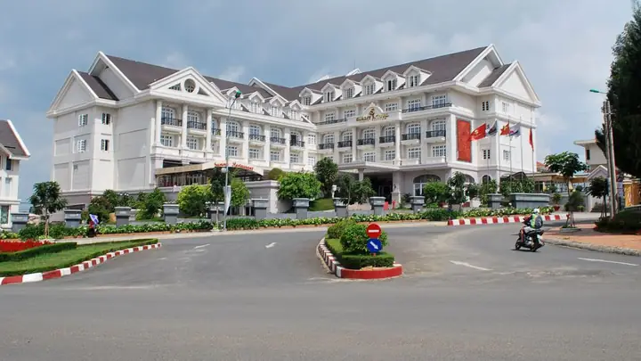 Khách Sạn Sammy Đà Lạt – Điểm Dừng Chân Lý Tưởng Cho Những Ai Yêu Thiên Nhiên Và Sự Thanh Lịch Khách Sạn Sammy Đà Lạt – Điểm Dừng Chân Lý Tưởng Cho Những Ai Yêu Thiên Nhiên Và Sự Thanh Lịch