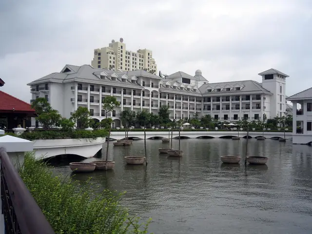 Khách Sạn Sông La – Điểm Dừng Chân Lý Tưởng Cho Những Ai Yêu Thiên Nhiên Và Văn Hóa Cao Nguyên
