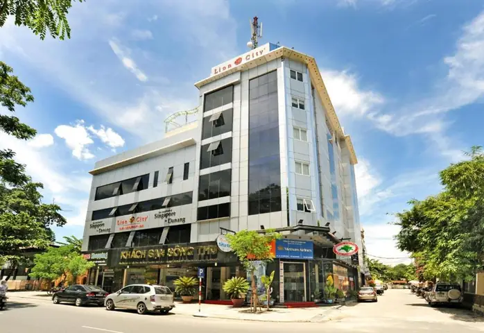 Khách Sạn Sông Thu – Nơi Giao Thoa Giữa Thiên Nhiên Và Văn Hóa