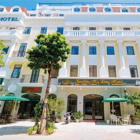 Khách Sạn Sunshine Hạ Long: Trải Nghiệm Nghỉ Dưỡng Tuyệt Vời Giữa Thiên Nhiên Hùng Vĩ