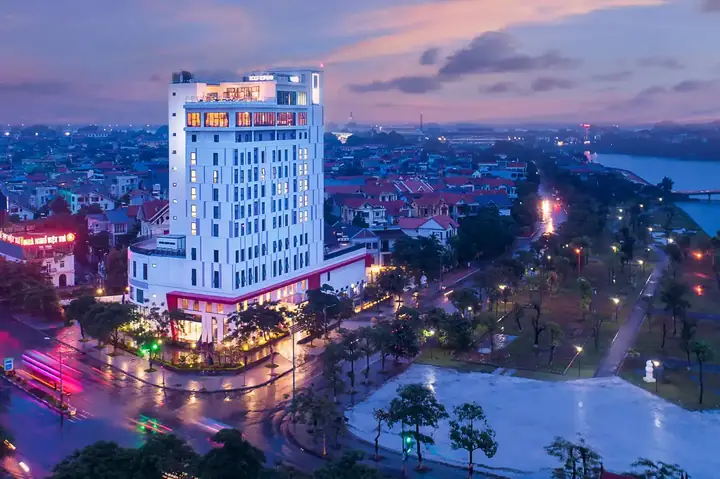 Khách Sạn Thành Phố Việt Trì