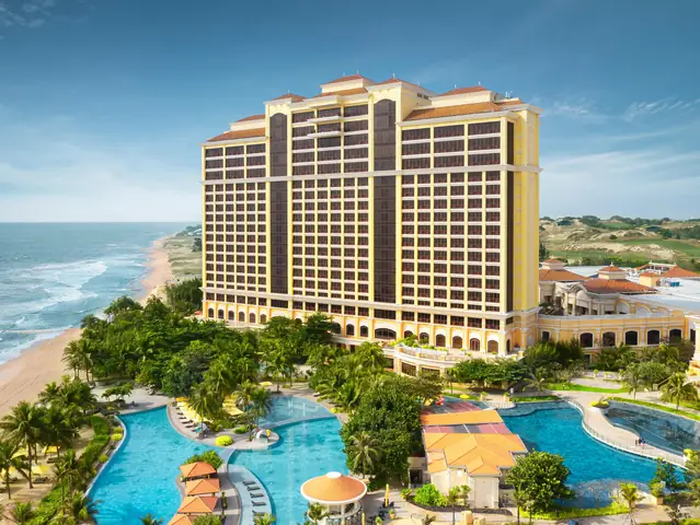 Khách Sạn The Grand Hồ Tràm: Hành Trình Khám Phá Vẻ Đẹp Thể Giới Và Đẳng Cấp
