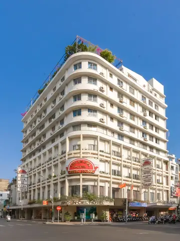Khách Sạn Thiên Hồng Hồ Chí Minh
