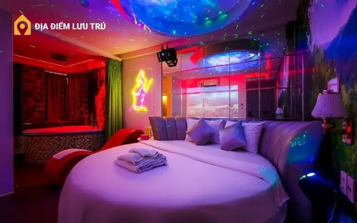Khách Sạn Tình Yêu Quận 11