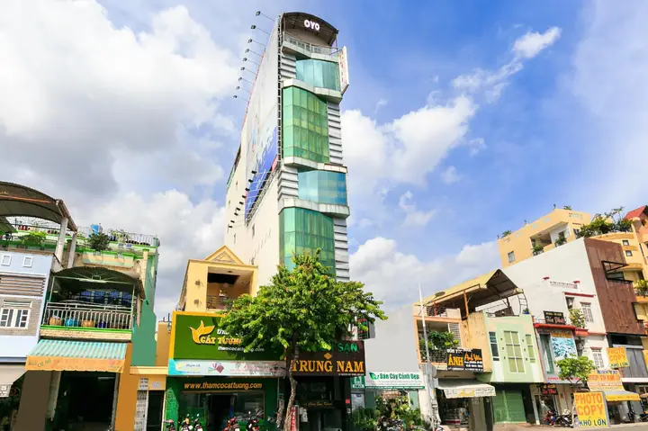Khách Sạn Trung Nam: Giải Pháp Nghỉ Dưỡng Hoàn Hảo Cho Du Khách