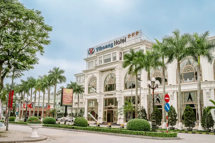 Khách Sạn Vị Hoàng Nam Định – Địa Điểm Lưu Trú Hoàn Hảo Cho Mọi Du Khách Khách Sạn Vị Hoàng Nam Định – Địa Điểm Lưu Trú Hoàn Hảo Cho Mọi Du Khách