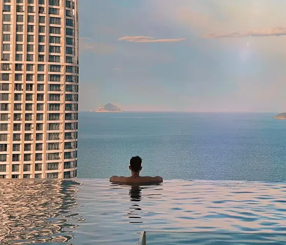 Khách Sạn View Biển Nha Trang: Trải Nghiệm Đẳng Cấp Và Hòa Mình Vào Thiên Nhiên Xanh Biển Khách Sạn View Biển Nha Trang: Trải Nghiệm Đẳng Cấp Và Hòa Mình Vào Thiên Nhiên Xanh Biển
