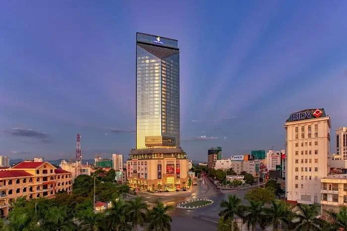 Khách Sạn Vinpearl Huế: Nơi Đến Trở Vàng Cho Du Lịch & Doanh Nghiệp