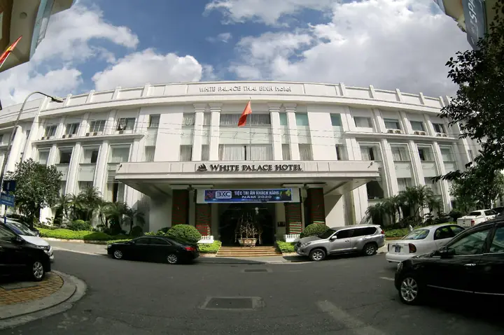 Khách Sạn White Palace Thái Bình: Hành Trình Đắm Mình Trong Vẻ Đẹp Tự Nhiên Và Tiện Nghi Tuyệt Vời Khách Sạn White Palace Thái Bình: Hành Trình Đắm Mình Trong Vẻ Đẹp Tự Nhiên Và Tiện Nghi Tuyệt Vời