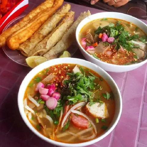 Bánh Canh Ruộng 20 Hà Thị Thân Bánh Canh Ruộng 20 Hà Thị Thân