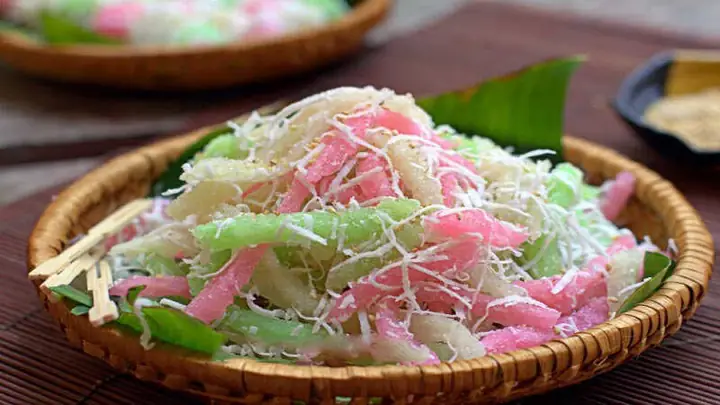 Bánh Tằm Làm Bằng Bột Gì