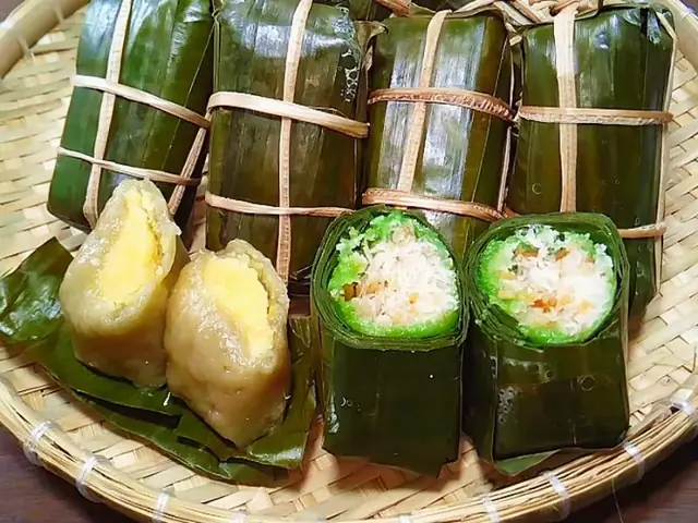 Bánh Tét Cốm Dẹp Trà Vinh