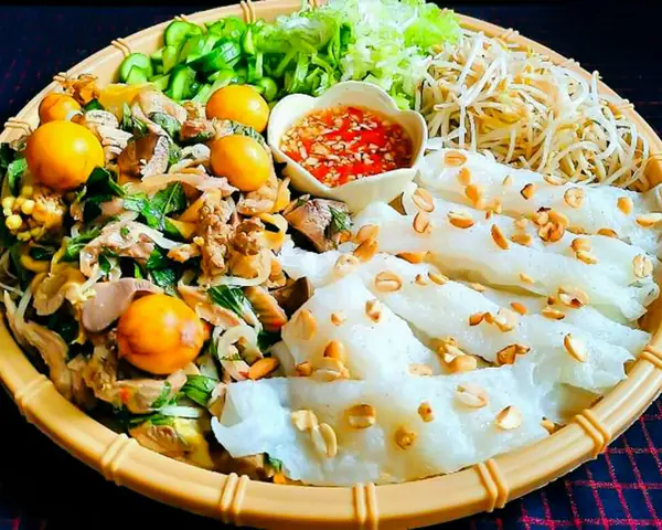 Bánh Ướt Lòng Gà Đà Nẵng