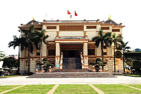 Bảo Tàng Phòng Không Không Quân Việt Nam