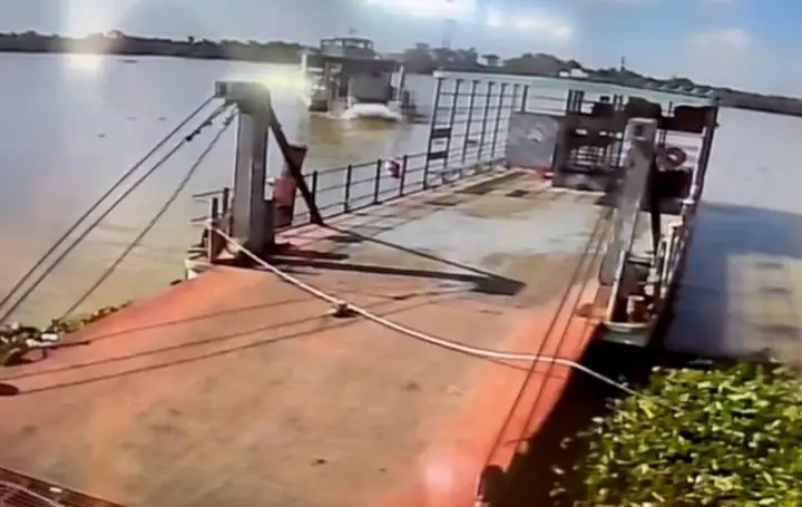 Bến Phà Tân Phong Tiền Giang