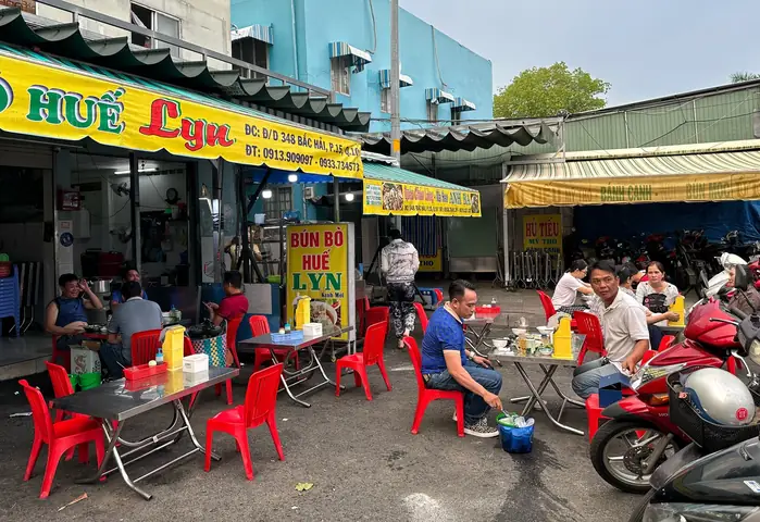 Bún Bò Cư Xá Bắc Hải Bún Bò Cư Xá Bắc Hải