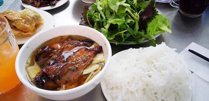 Bún Chả Hương Liên Láng Hạ