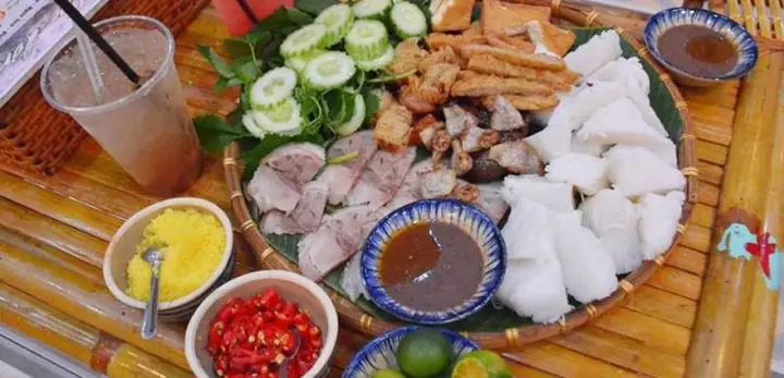 Bún Đậu Mắm Tôm Phan Văn Trị