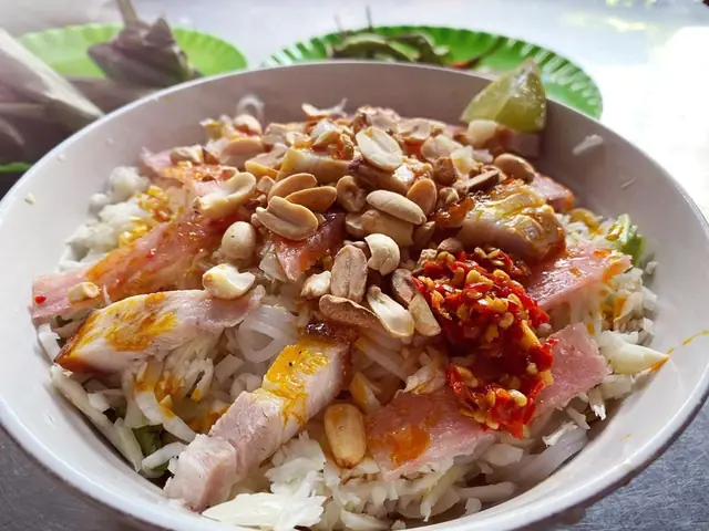 Bún Mắm Nêm Ở Đà Nẵng