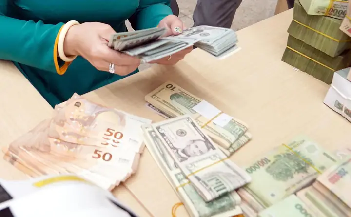 Các Ngân Hàng Đổi Ngoại Tệ Các Ngân Hàng Đổi Ngoại Tệ