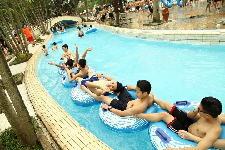 Các Trò Chơi Công Viên Nước Hồ Tây Các Trò Chơi Công Viên Nước Hồ Tây