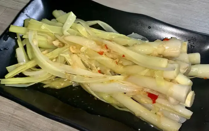 Cách Làm Bồn Bồn Ngâm Chua Cách Làm Bồn Bồn Ngâm Chua