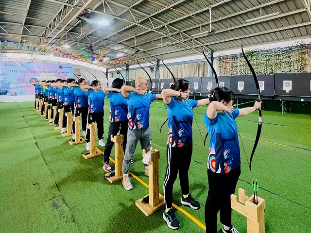 Câu Lạc Bộ Bắn Cung Nhà Văn Hóa Thanh Niên