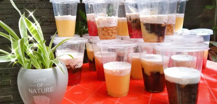 Chè Ba Màu Nguyễn Phi Khanh Chè Ba Màu Nguyễn Phi Khanh