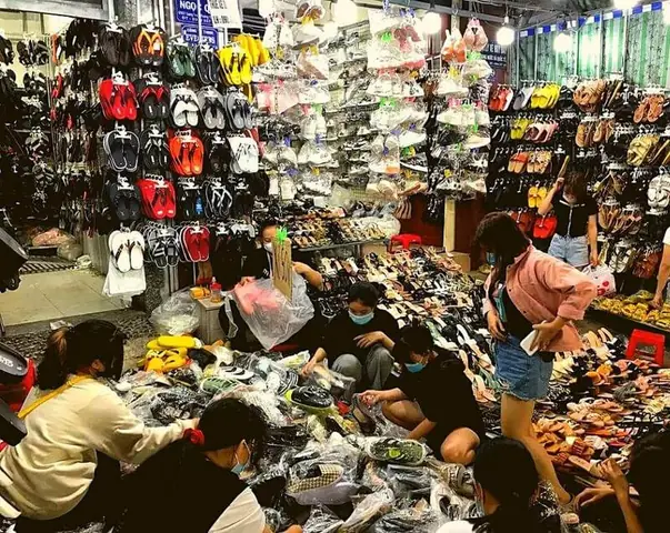 Chợ Bán Đồ Si Ở Sài Gòn