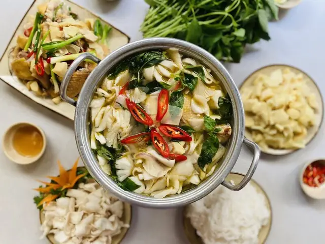 Chỗ Bán Lá É Ở Sài Gòn Chỗ Bán Lá É Ở Sài Gòn