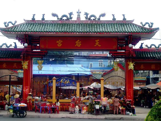 Chùa Bà Thiên Hậu Lái Thiêu Chùa Bà Thiên Hậu Lái Thiêu