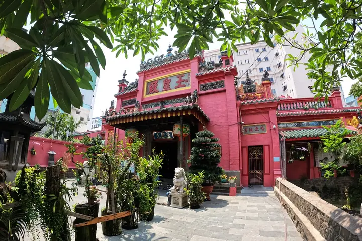 Chùa Ngọc Hoàng Có Linh Không Chùa Ngọc Hoàng Có Linh Không
