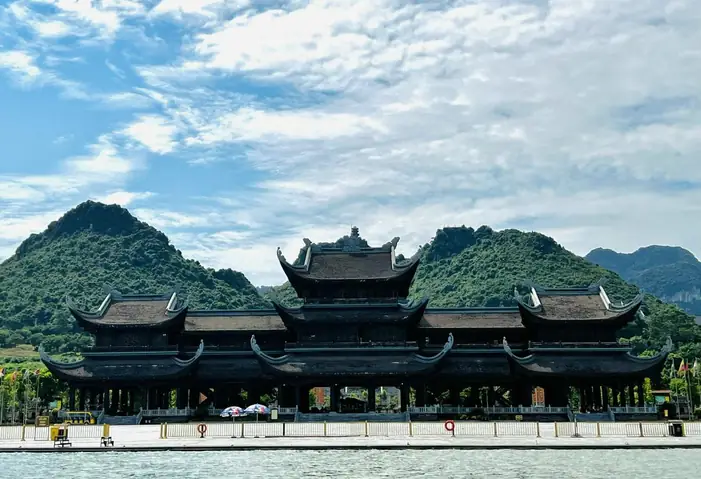 Chùa Tam Chúc Xây Dựng Năm Nào Chùa Tam Chúc Xây Dựng Năm Nào