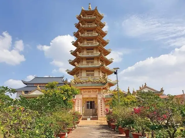 Chùa Vạn Phật Quang Đại Tòng Lâm Tự Chùa Vạn Phật Quang Đại Tòng Lâm Tự