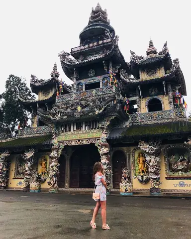 Chùa Ve Chai Đà Lạt Ở Đâu
