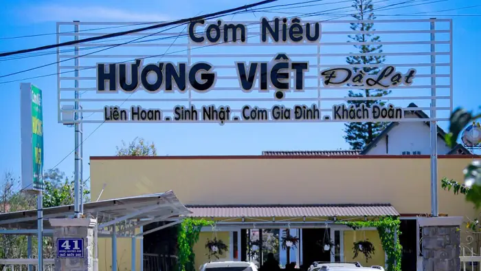 Cơm Niêu Hương Việt Kon Tum Cơm Niêu Hương Việt Kon Tum