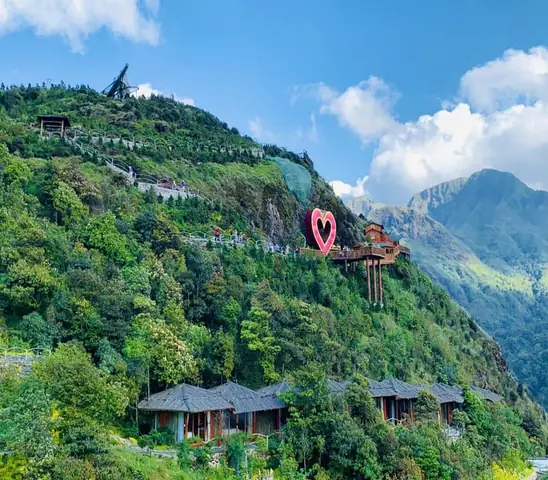 Cổng Trời Ô Quy Hồ Sapa