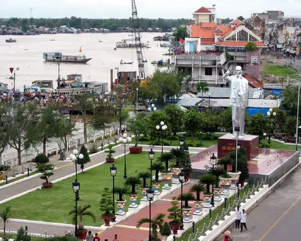 Công Viên Ninh Kiều Cần Thơ