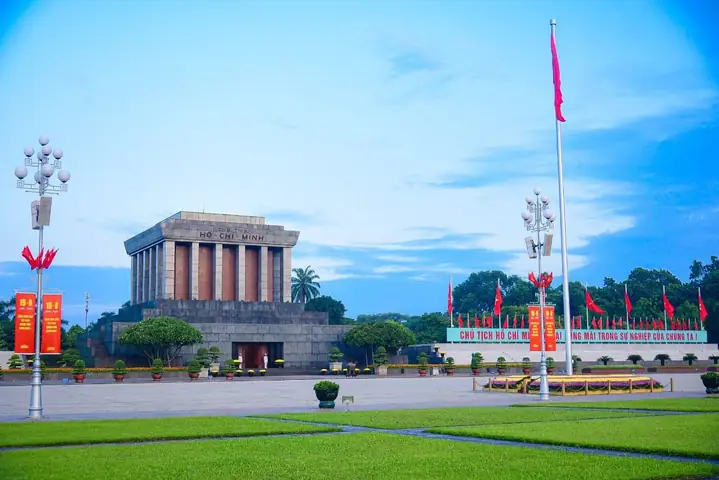 Cột Cờ Ba Đình Hà Nội