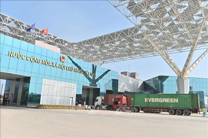 Cửa Khẩu Đông Hưng Móng Cái Cửa Khẩu Đông Hưng Móng Cái