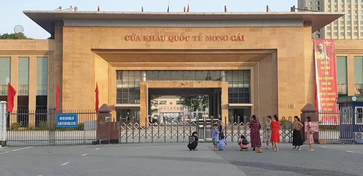 Cửa Khẩu Móng Cái Ở Đâu