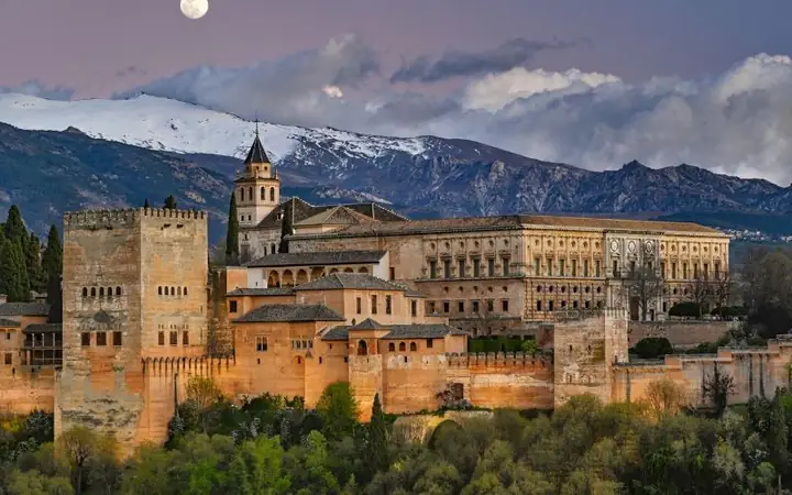 Cung Điện Alhambra Tây Ban Nha Cung Điện Alhambra Tây Ban Nha