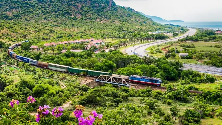 Đặt Vé Tàu Đi Đồng Hới Đặt Vé Tàu Đi Đồng Hới