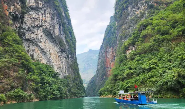 Du Lịch Trên Sông Nho Quế Du Lịch Trên Sông Nho Quế