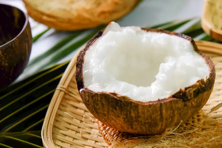 Dừa Sáp Đặc Sản Trà Vinh