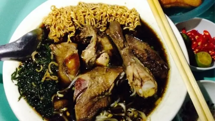 Gà Tần Thuốc Bắc Ở Hà Nội Gà Tần Thuốc Bắc Ở Hà Nội