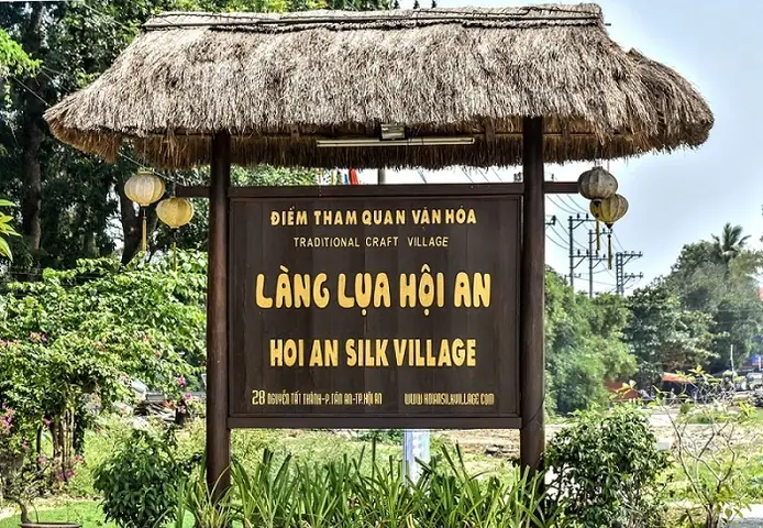 Giá Buffet Tại Làng Lụa Hội An Giá Buffet Tại Làng Lụa Hội An